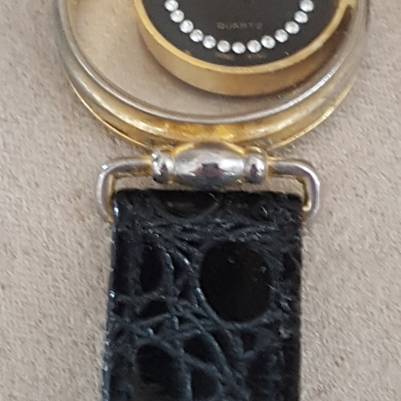 LUCITA QUARTZ WATCH - Picture 5 of 9